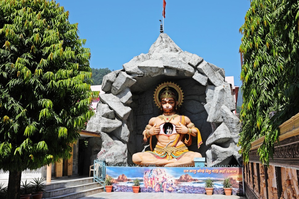 Hanuman showing god resides in the heart