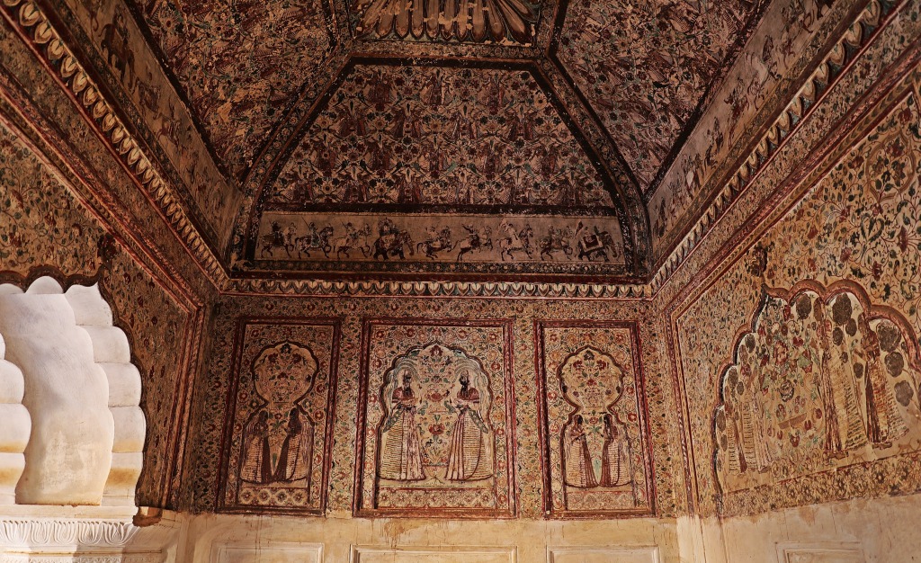 Frescoes, Raj Mahal, Orchha