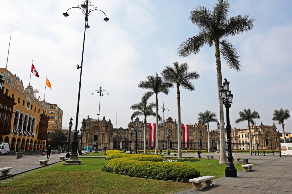 Government Palace of Peru & Plaza de Armas, Lima