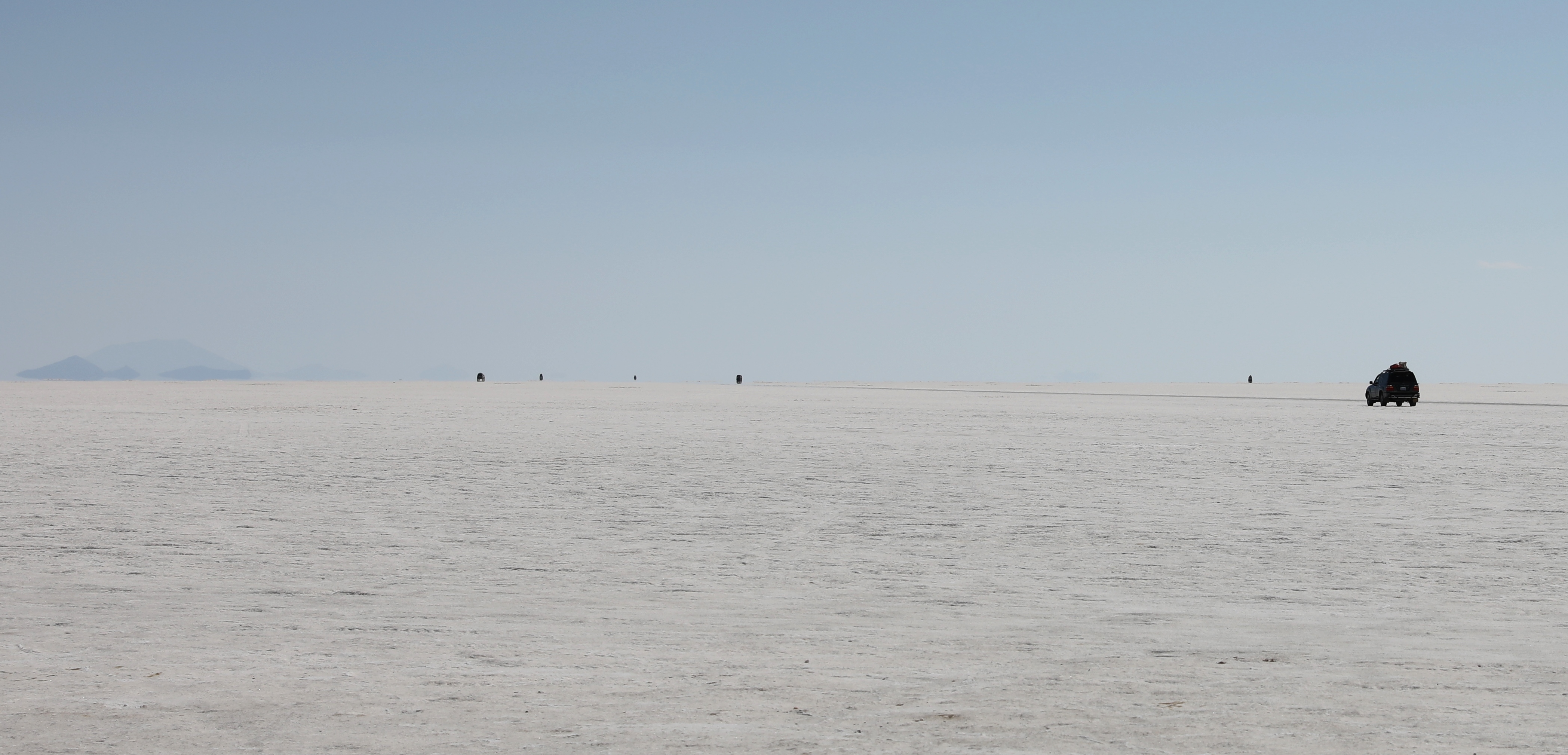 4WDs on Uyuni Salt Flats