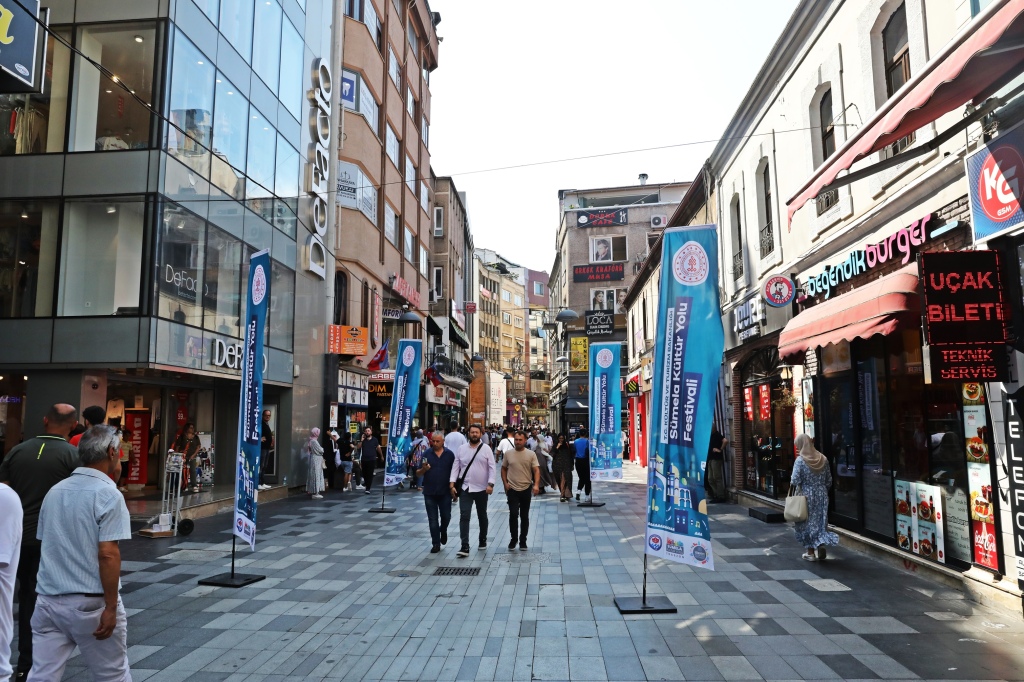 Pedestrian Mall, Trabzon